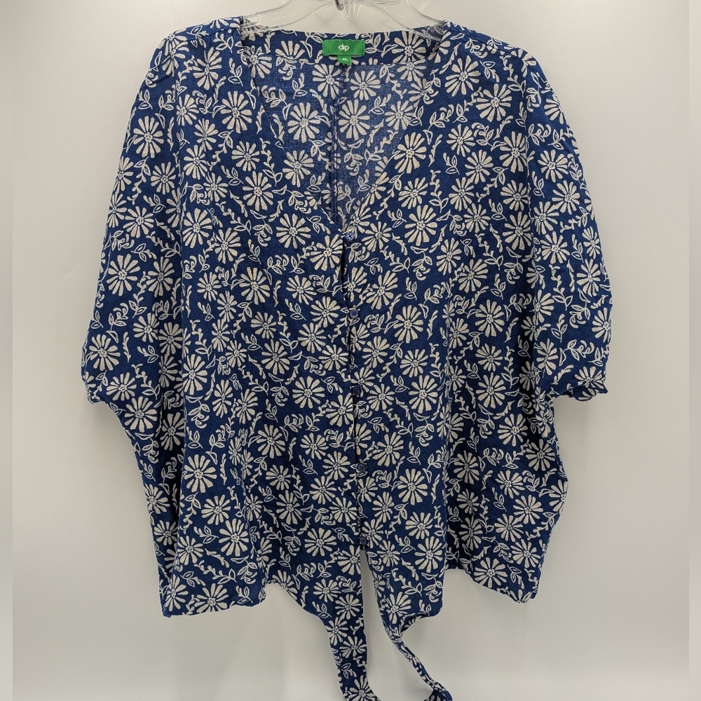 4/$20 Dip Women's Blouse Blue 3X Printed Tie Front Short Sleeve V-Neck boho